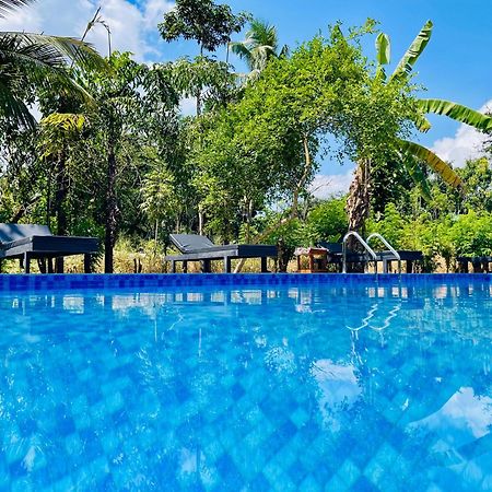 Sigiriya River Side Resort ภายนอก รูปภาพ