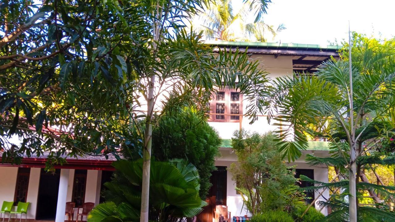 Sigiriya River Side Resort ภายนอก รูปภาพ
